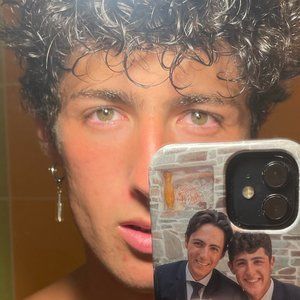 Meet your Posher, Thomas